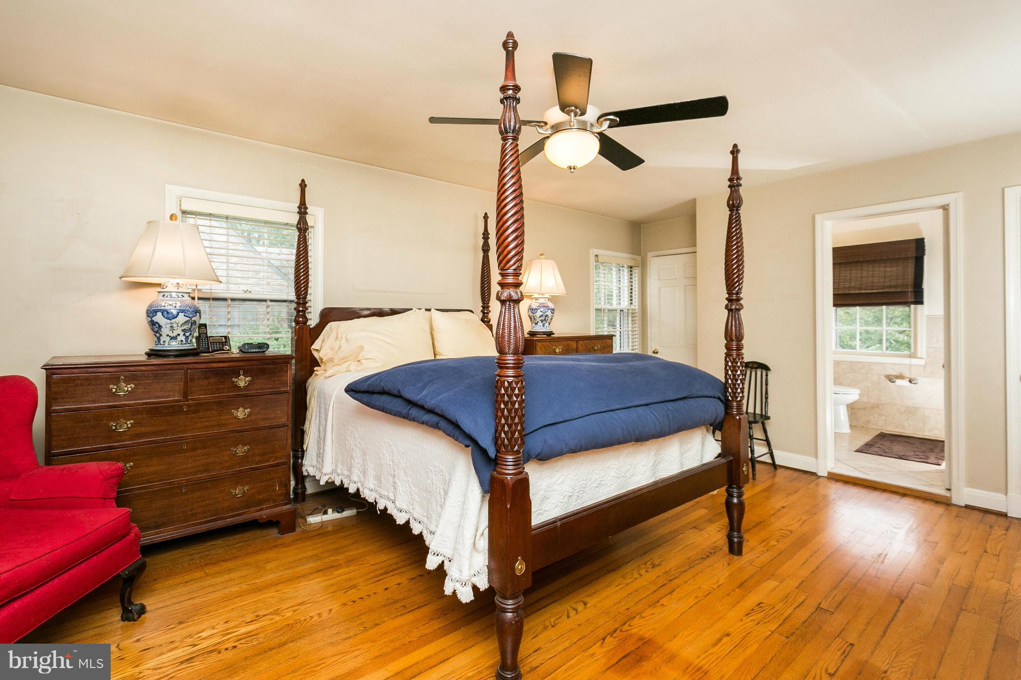 201 Kemble Road Baltimore, MD 21218 - Photo 15 of 30 Bath (Master)