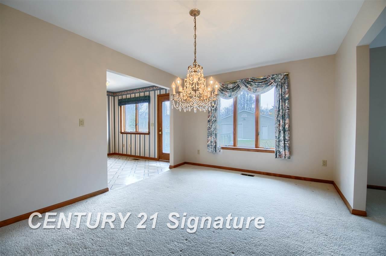 8307 Potter Road Flushing, MI 48433 - Photo 12 of 48