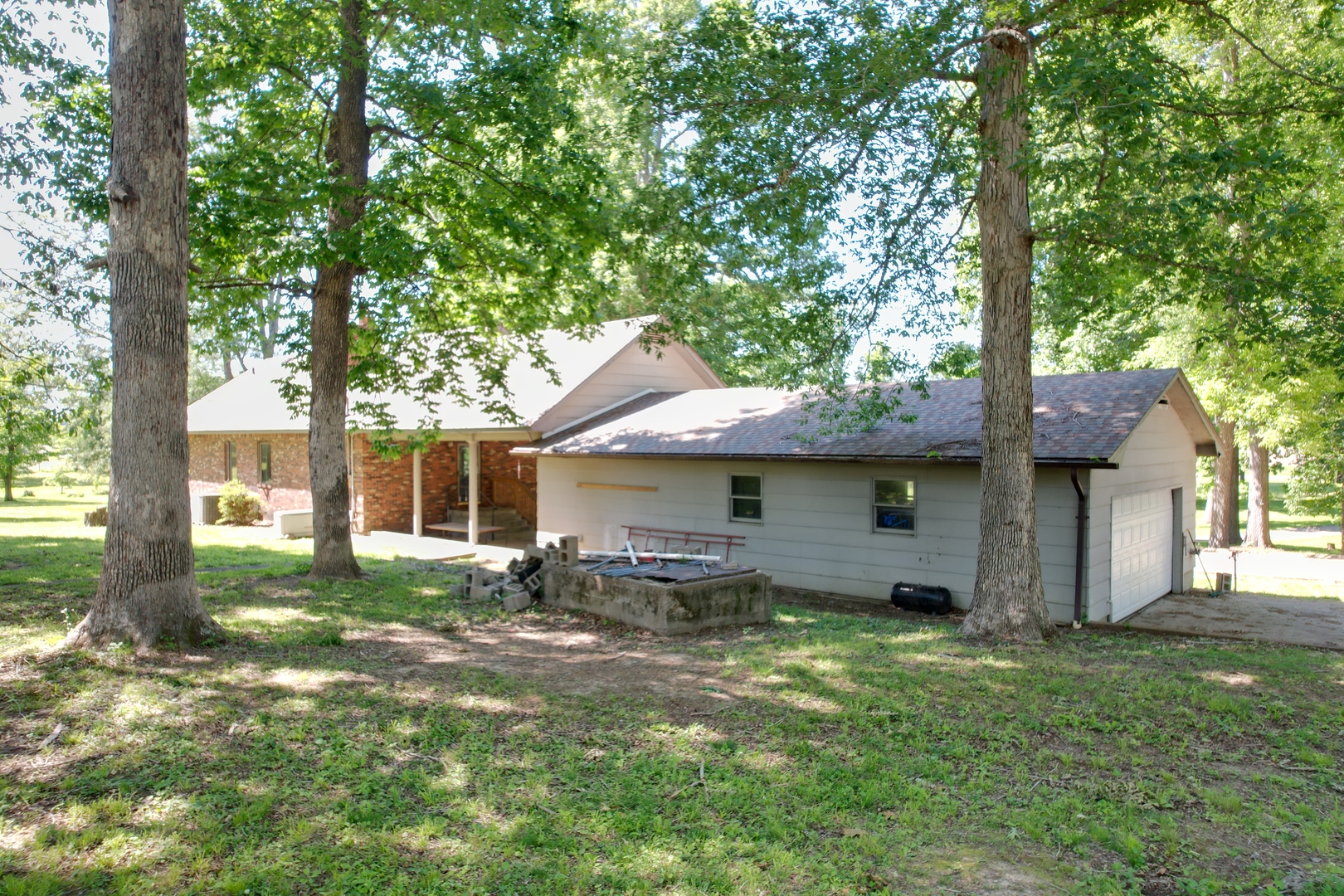 5996 South US 45 Road Metropolis, IL 62960 - Photo 4 of 41 Gallery Image 4