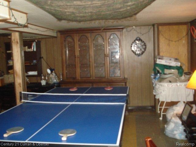 5452 Chase Road Dearborn, MI 48126 - Photo 8 of 18 5452 chase I 002.jpg