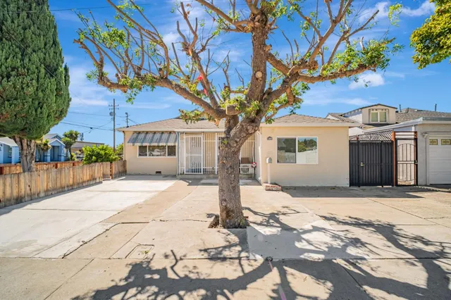 $798,000 | 14997 Edgemoor Street, San Leandro, CA 94579