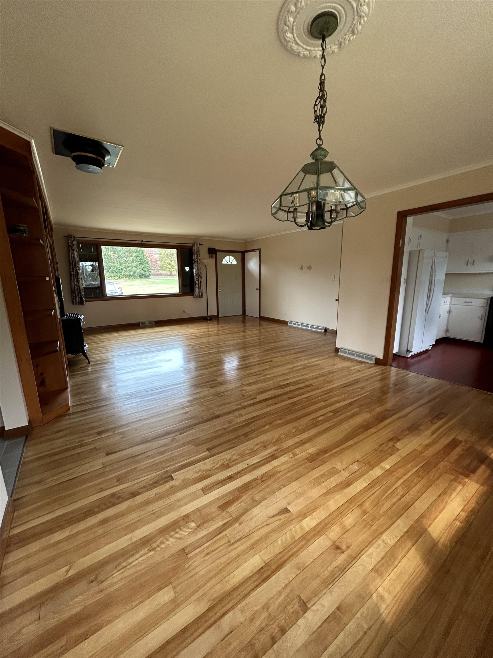 11 Brigham Circle Randolph, VT 05060 - Photo 3 of 17