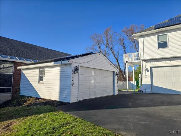 $399,900 | 337 North Peterboro Street, Lenox, NY 13032