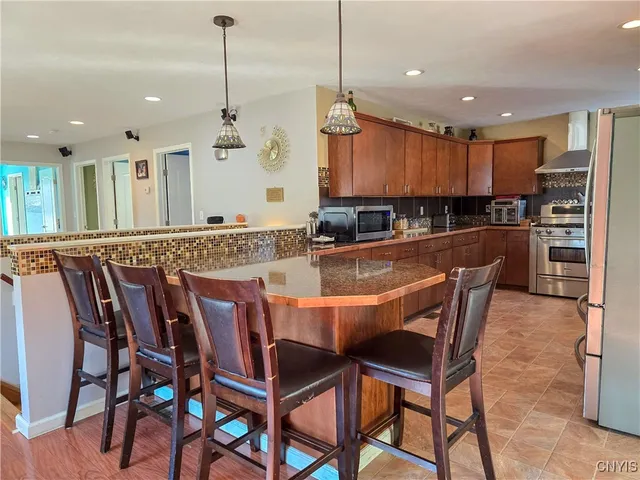 $399,900 | 337 North Peterboro Street, Lenox, NY 13032