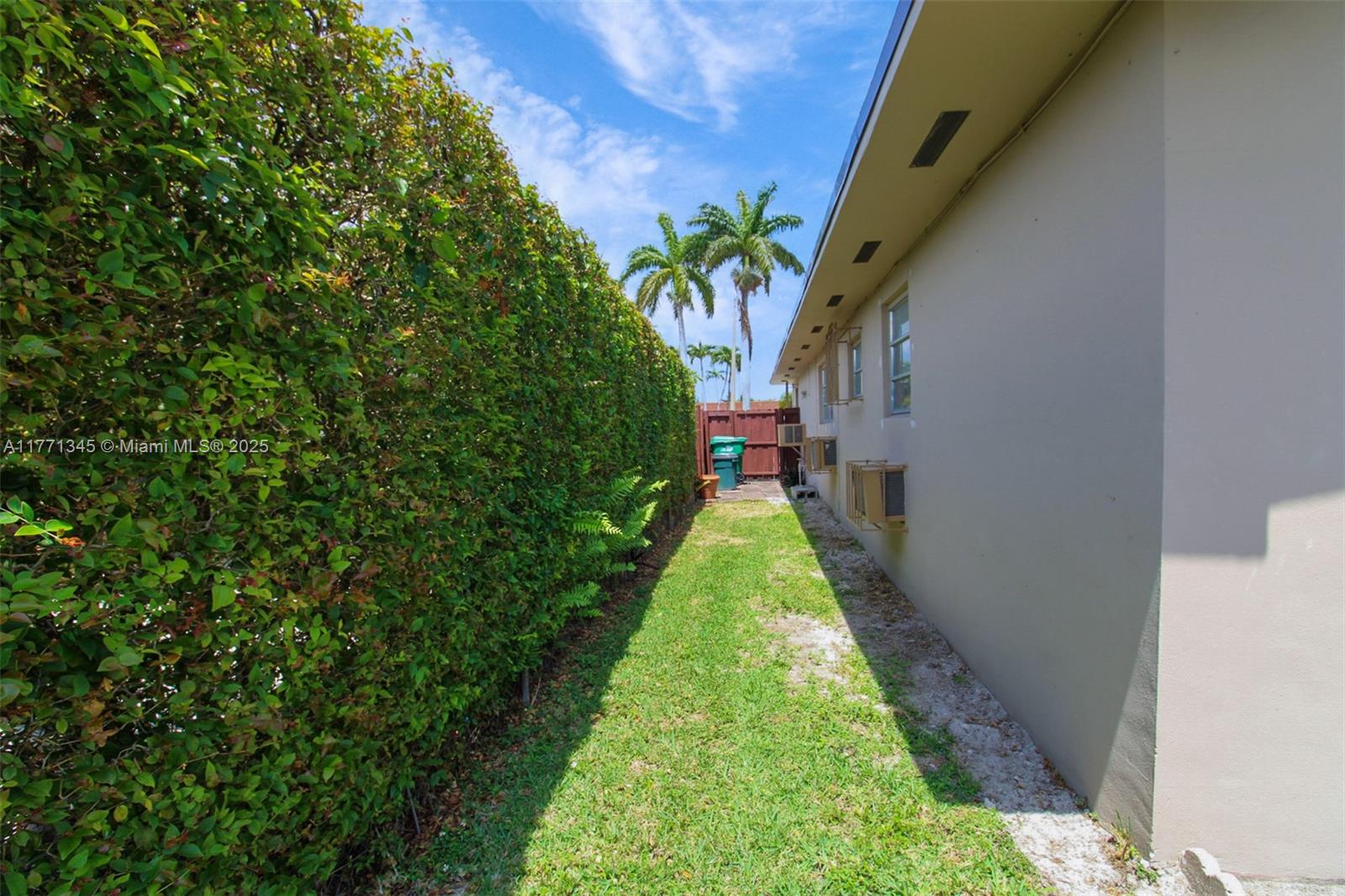 8930 Southwest 19th Street Miami, FL 33165 - Photo 30 of 36 Gallery Image 30