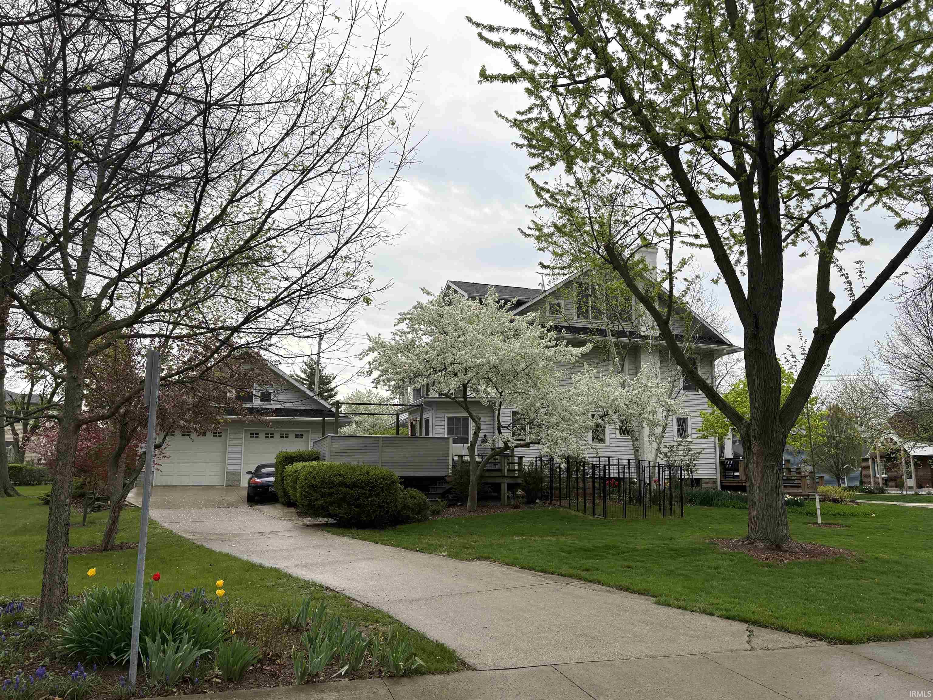 418 West Jefferson Street Decatur, IN 46733 - Photo 2 of 36