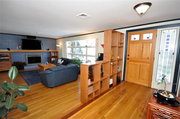 26 Marrett Road Lexington, MA 02421 - Photo 2 of 14