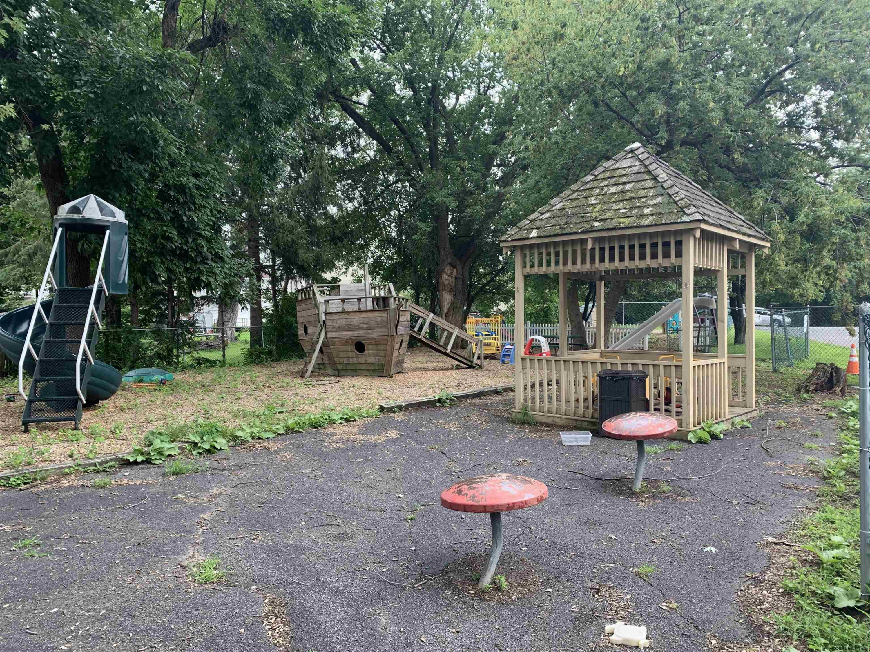 75 Whitehall Road Albany, NY 12209 - Photo 19 of 26 Photo 19