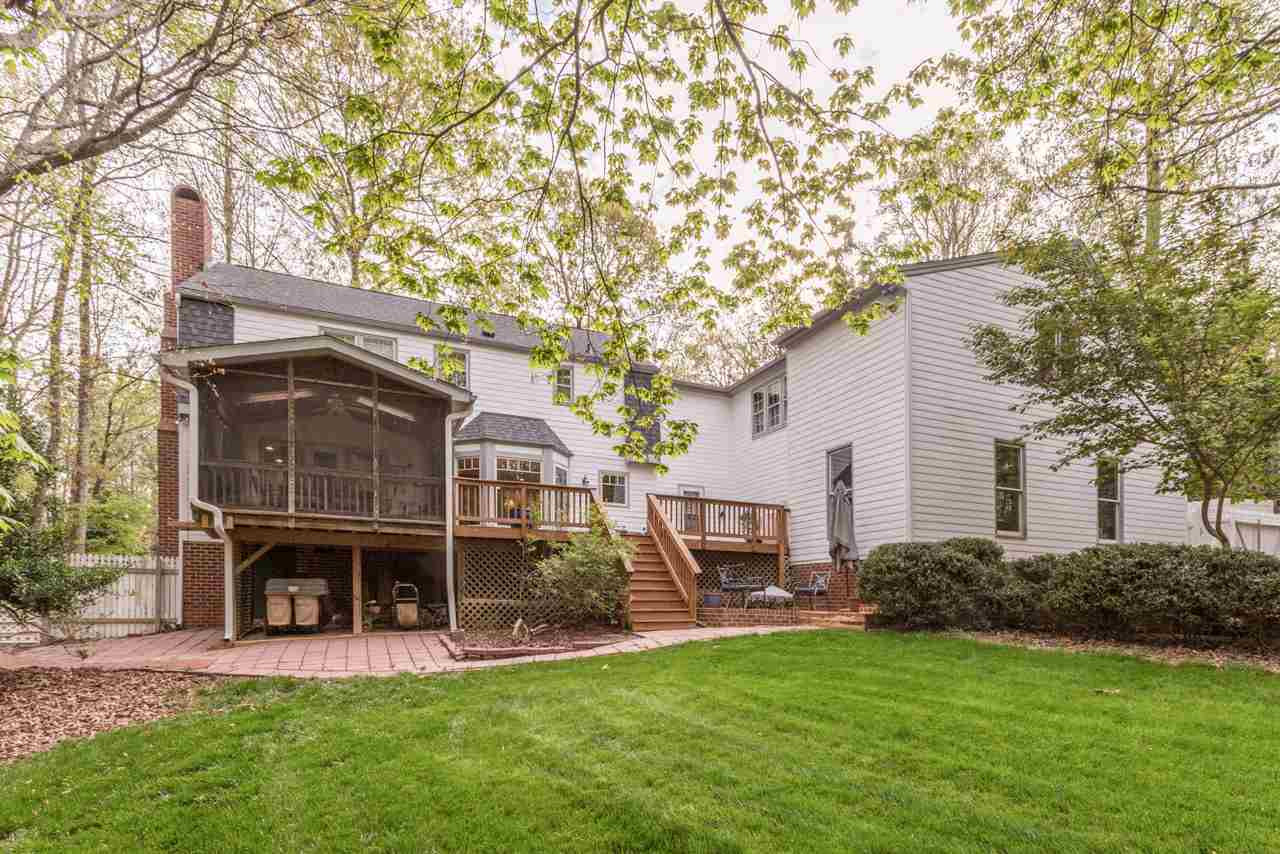 905 Brookfield Road Raleigh, NC 27615 - Photo 7 of 25 Exterior Back
