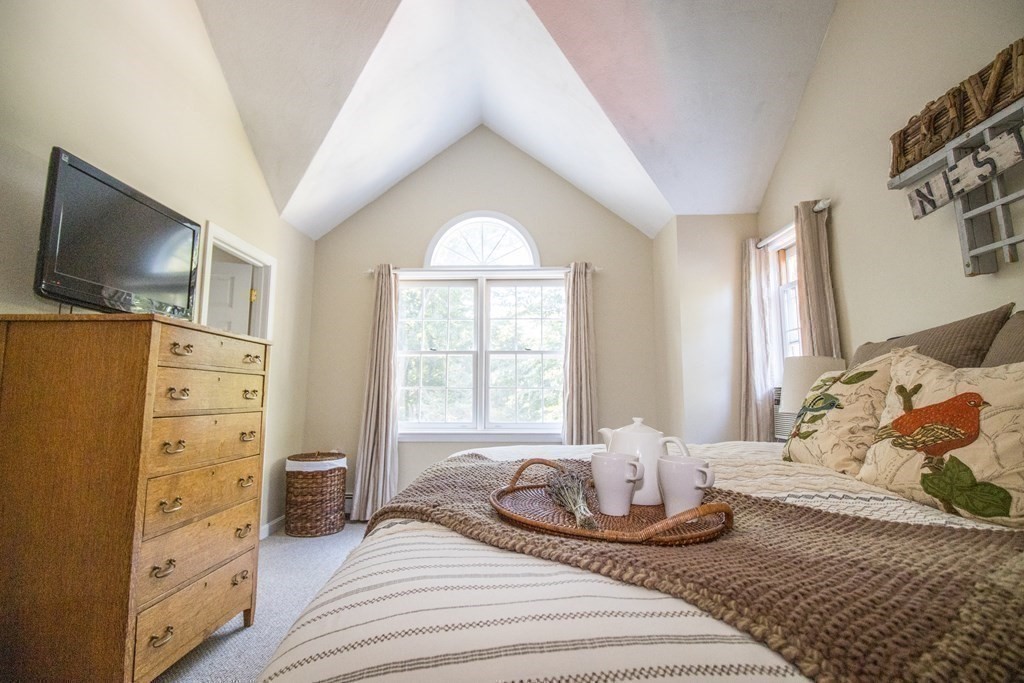 72 Gregory Island Road Hamilton, MA 01982 - Photo 21 of 42 Gallery Image 21