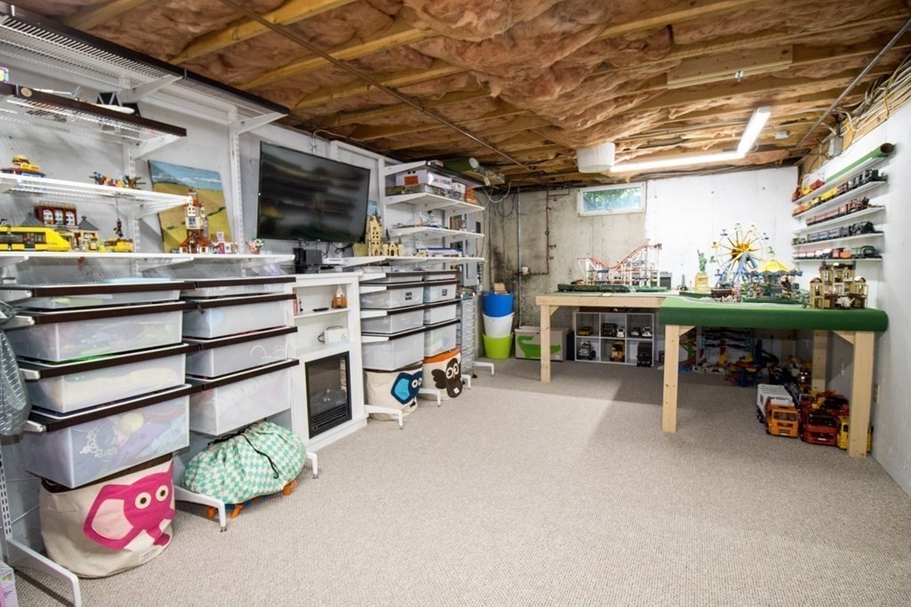 72 Gregory Island Road Hamilton, MA 01982 - Photo 32 of 42 Gallery Image 32