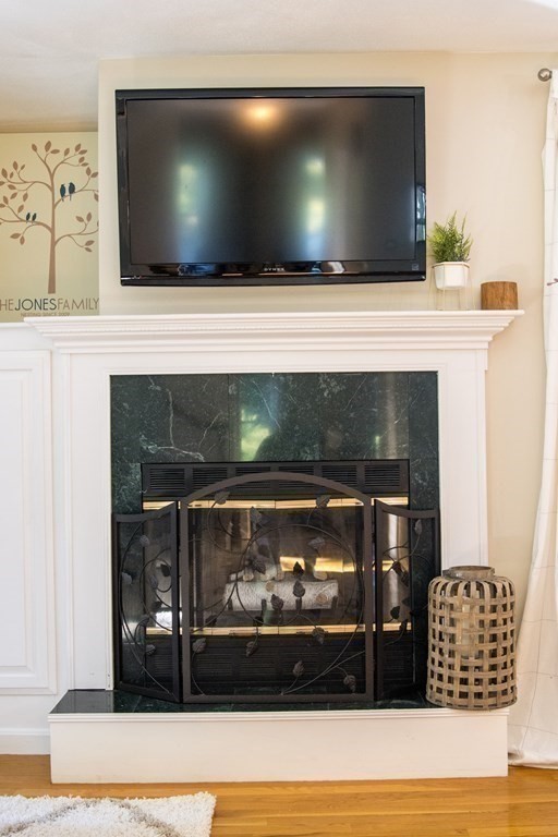 72 Gregory Island Road Hamilton, MA 01982 - Photo 7 of 42 Gallery Image 7