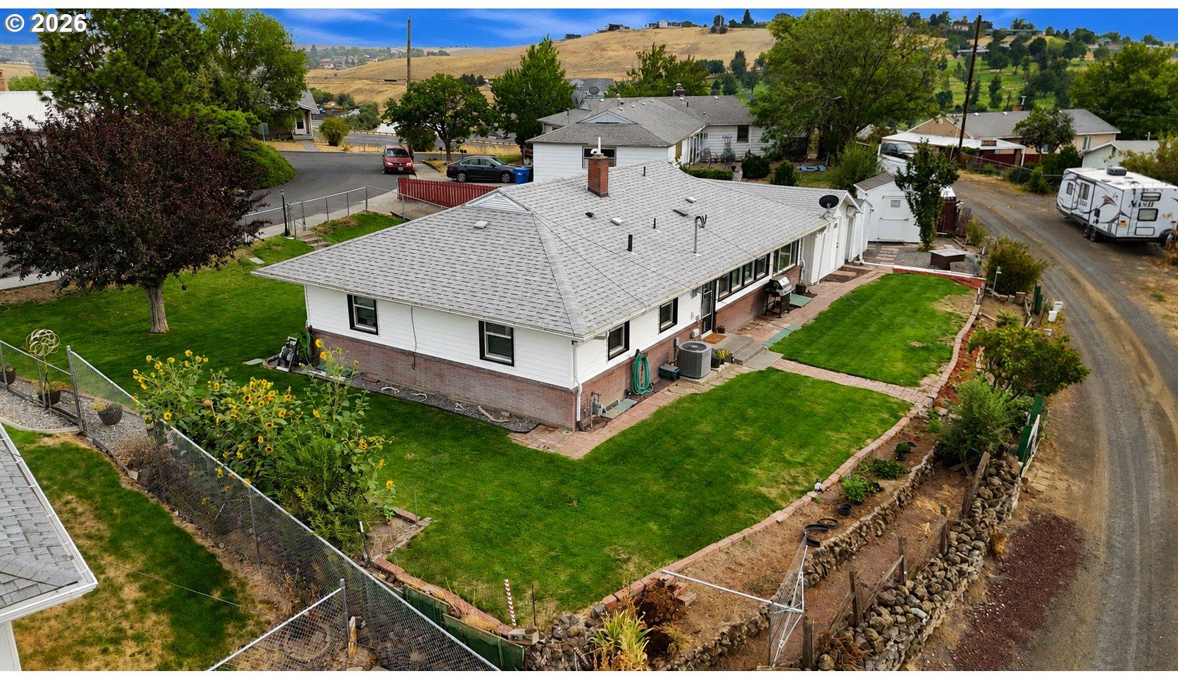 1721 Southwest Hailey Lane Pendleton, OR 97801 - Photo 35 of 41 Gallery Image 35