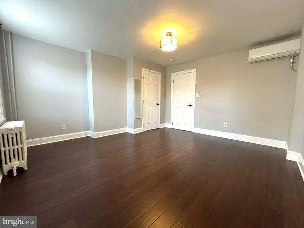 $3,095 | 1320 Crease Street, Philadelphia, PA 19125