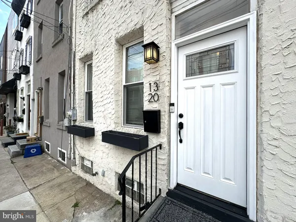 $3,095 | 1320 Crease Street, Philadelphia, PA 19125
