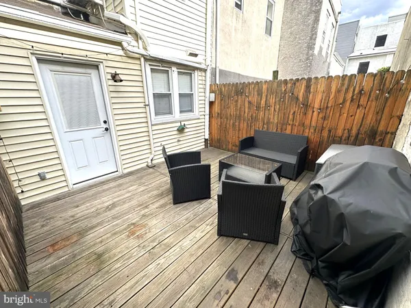 $3,095 | 1320 Crease Street, Philadelphia, PA 19125