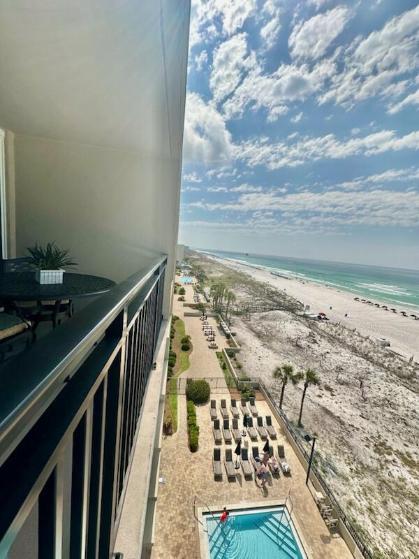 381 Santa Rosa Boulevard, Unit 709 Fort Walton Beach, FL 32548 - Photo 15 of 20 a view of terrace with wooden floor
