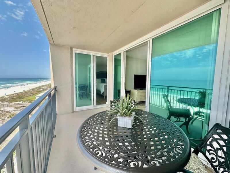 381 Santa Rosa Boulevard, Unit 709 Fort Walton Beach, FL 32548 - Photo 16 of 20 a view of an entryway