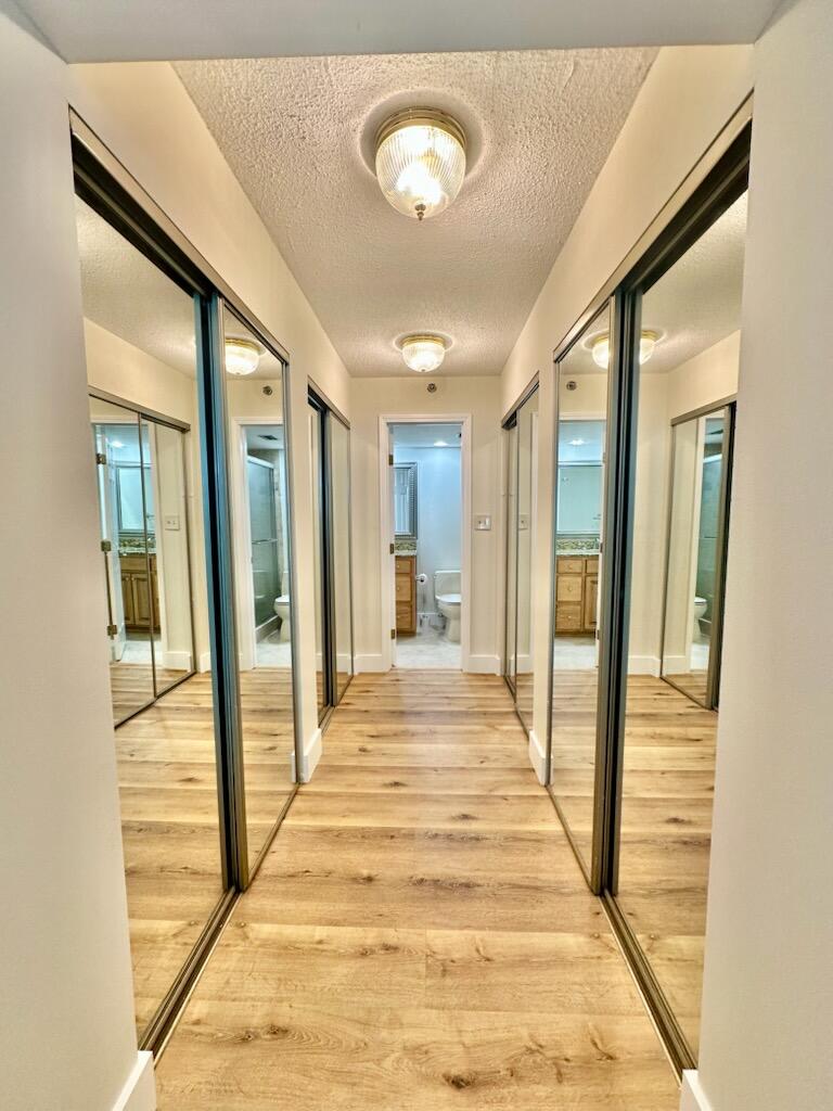 381 Santa Rosa Boulevard, Unit 709 Fort Walton Beach, FL 32548 - Photo 8 of 20 a view of a hallway