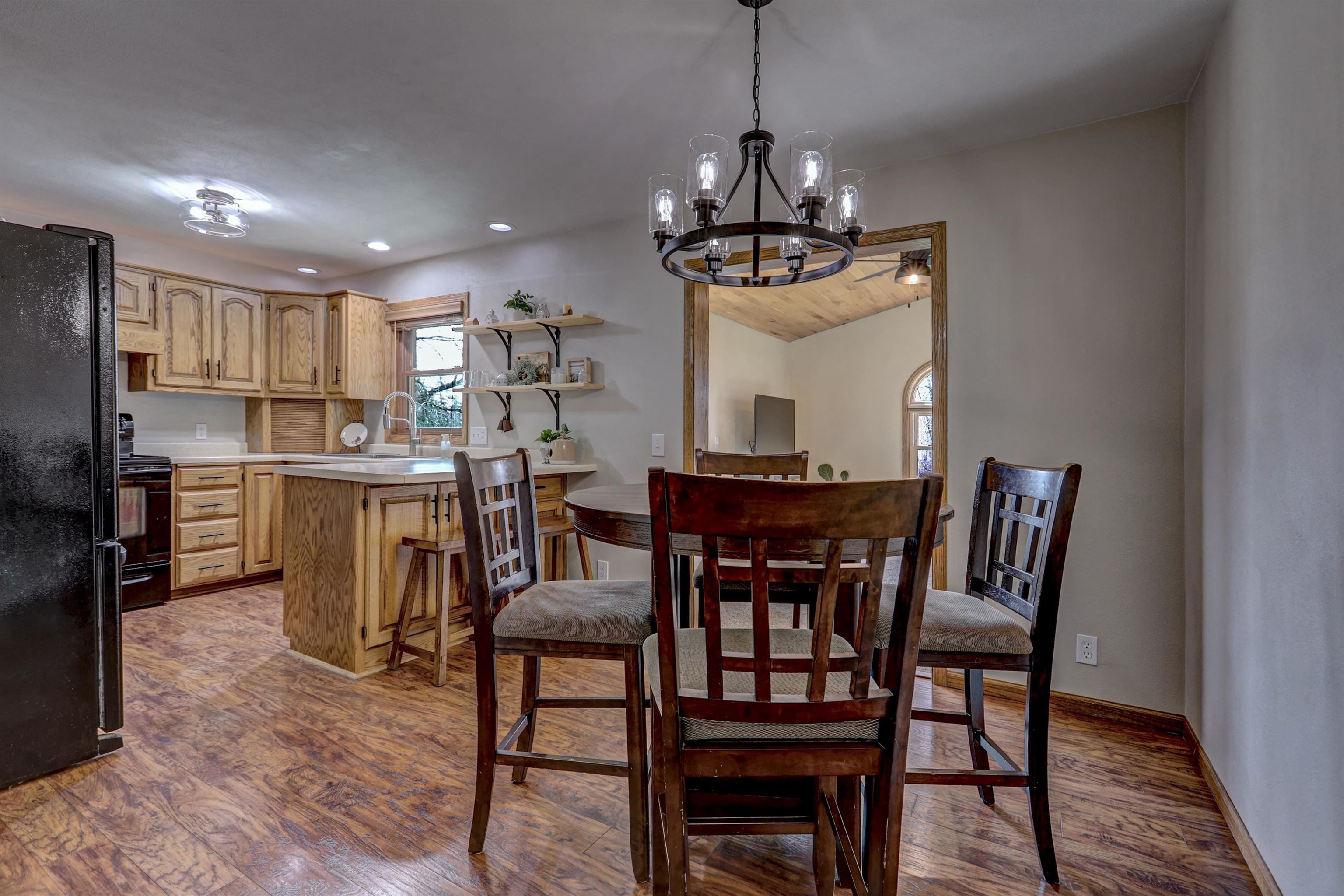 8599 Winncrest Road Neenah, WI 54956 - Photo 15 of 42