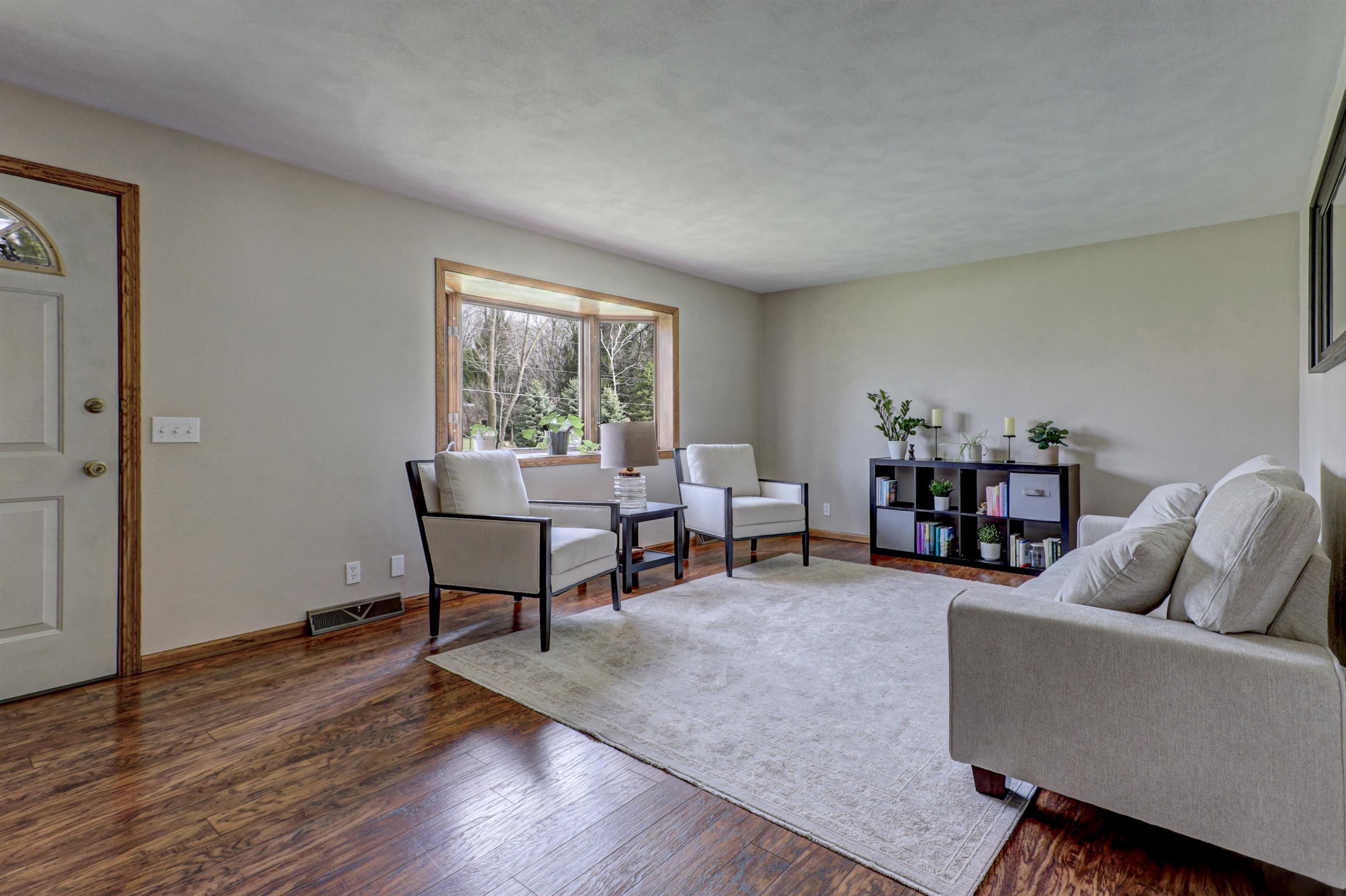 8599 Winncrest Road Neenah, WI 54956 - Photo 19 of 42