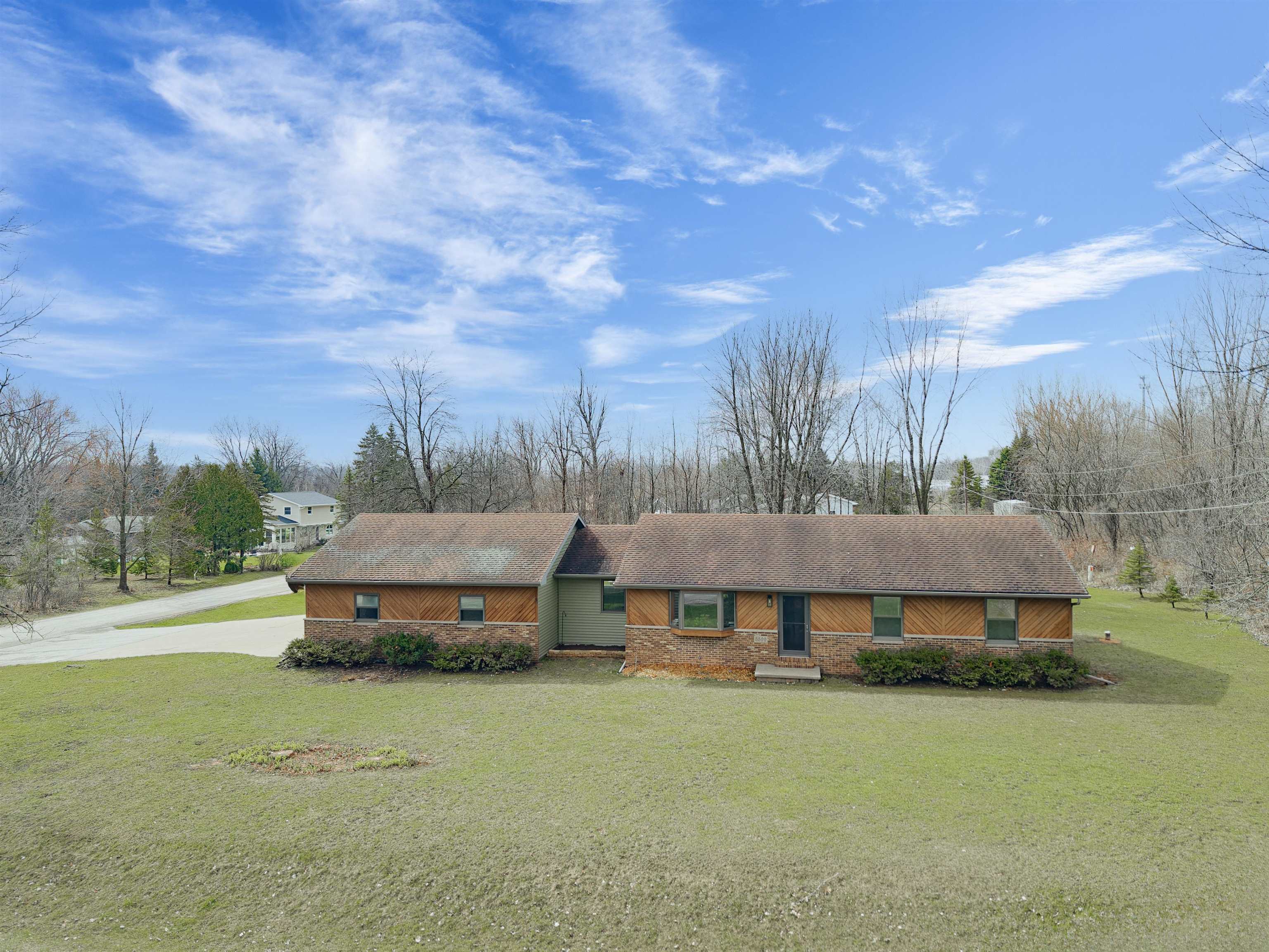 8599 Winncrest Road Neenah, WI 54956 - Photo 32 of 42