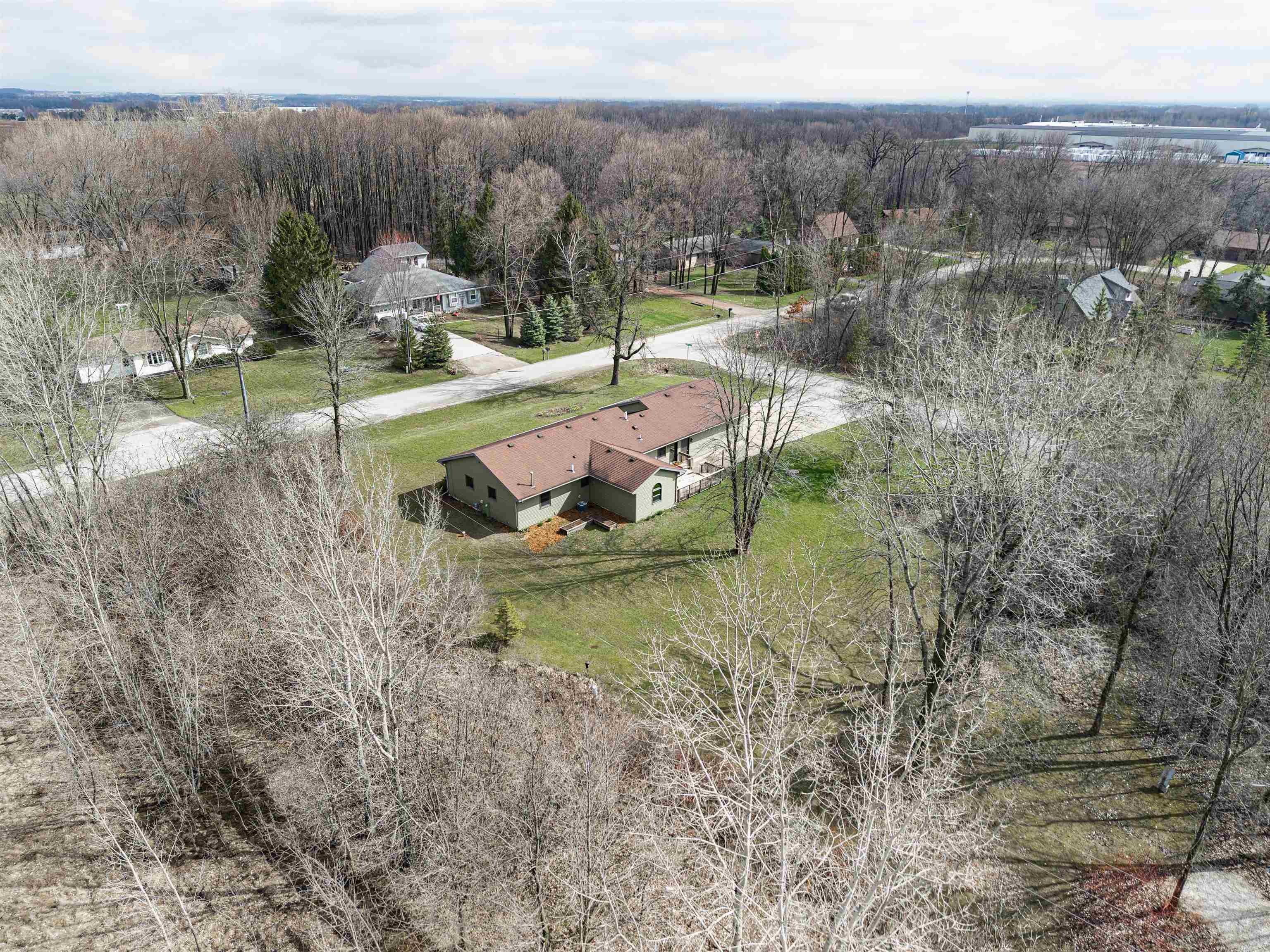 8599 Winncrest Road Neenah, WI 54956 - Photo 34 of 42