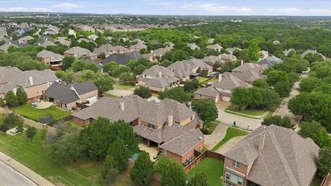 $760,000 | 1366 Foster Street, Lantana, TX 76226