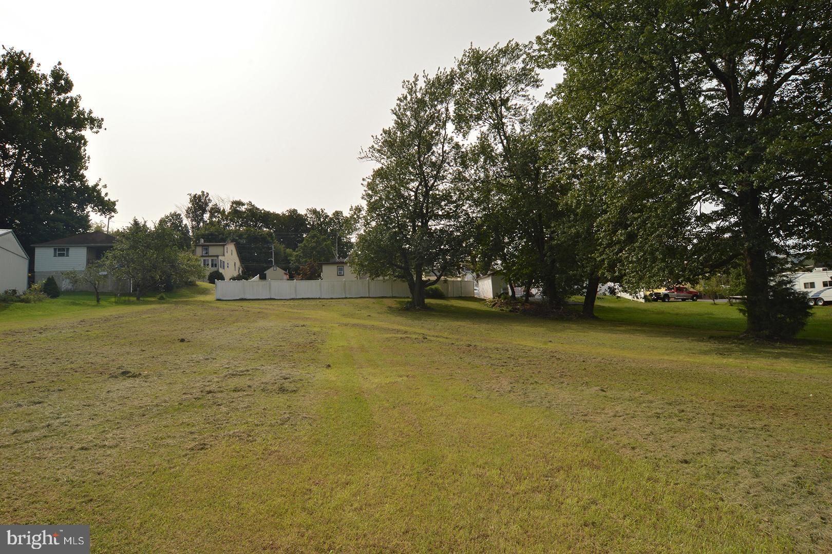 1423 Mount Laurel Road Temple, PA 19560 - Photo 31 of 32 Gallery Image 31