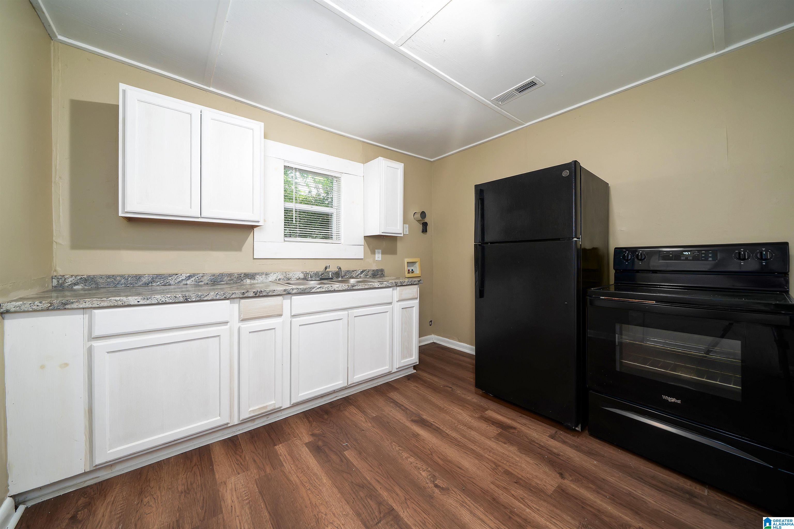 1112 Elm Avenue Birmingham, AL 35217 - Photo 11 of 26