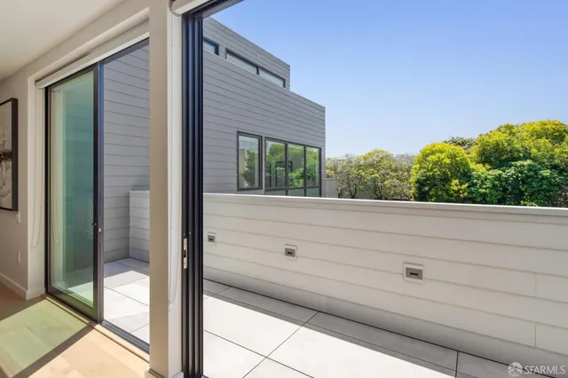 $2,695,000 | 3653 California Street, San Francisco, CA 94118