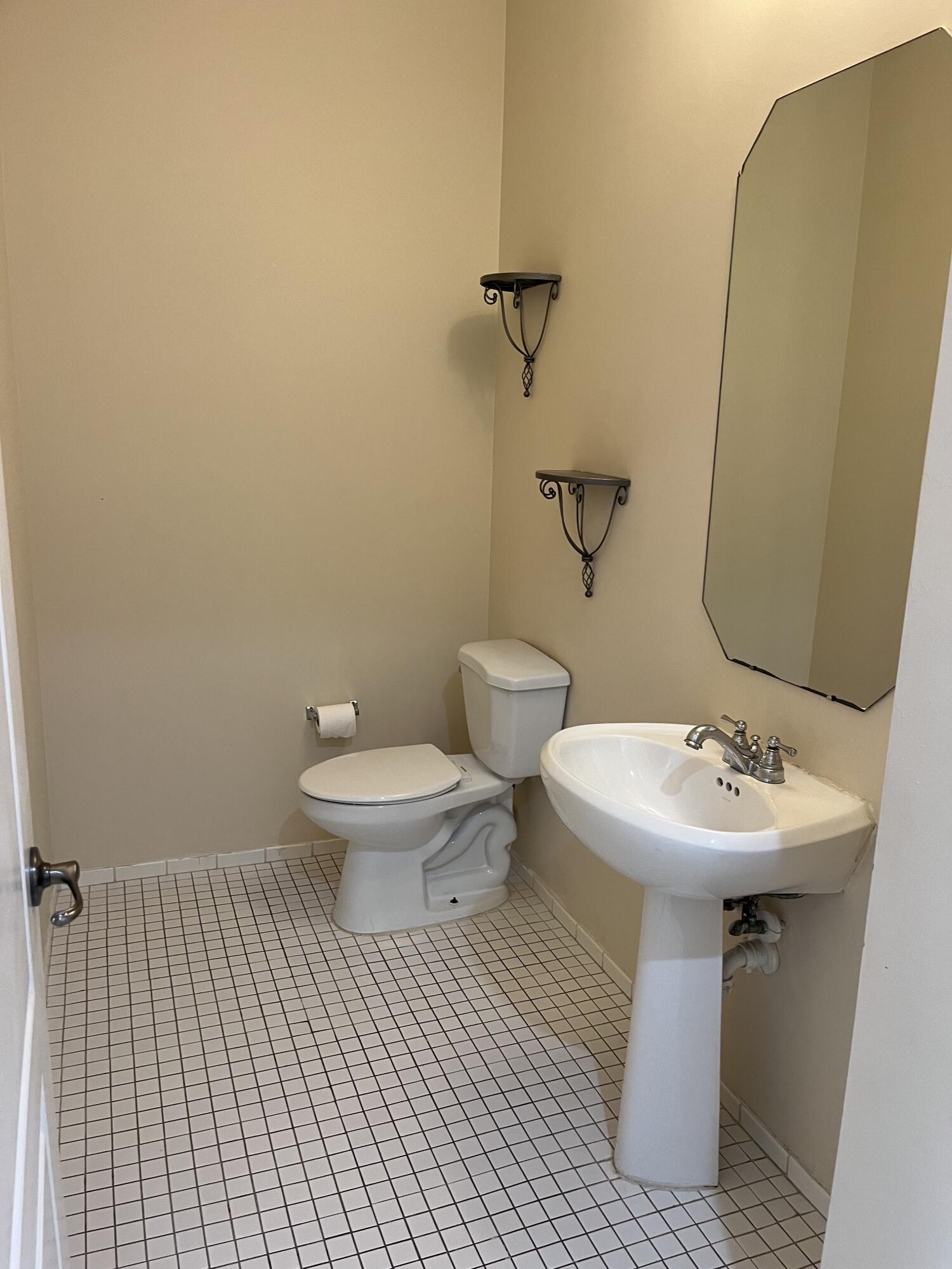 3600 Northwest 5th Terrace Boca Raton, FL 33431 - Photo 15 of 36 Half bathroom