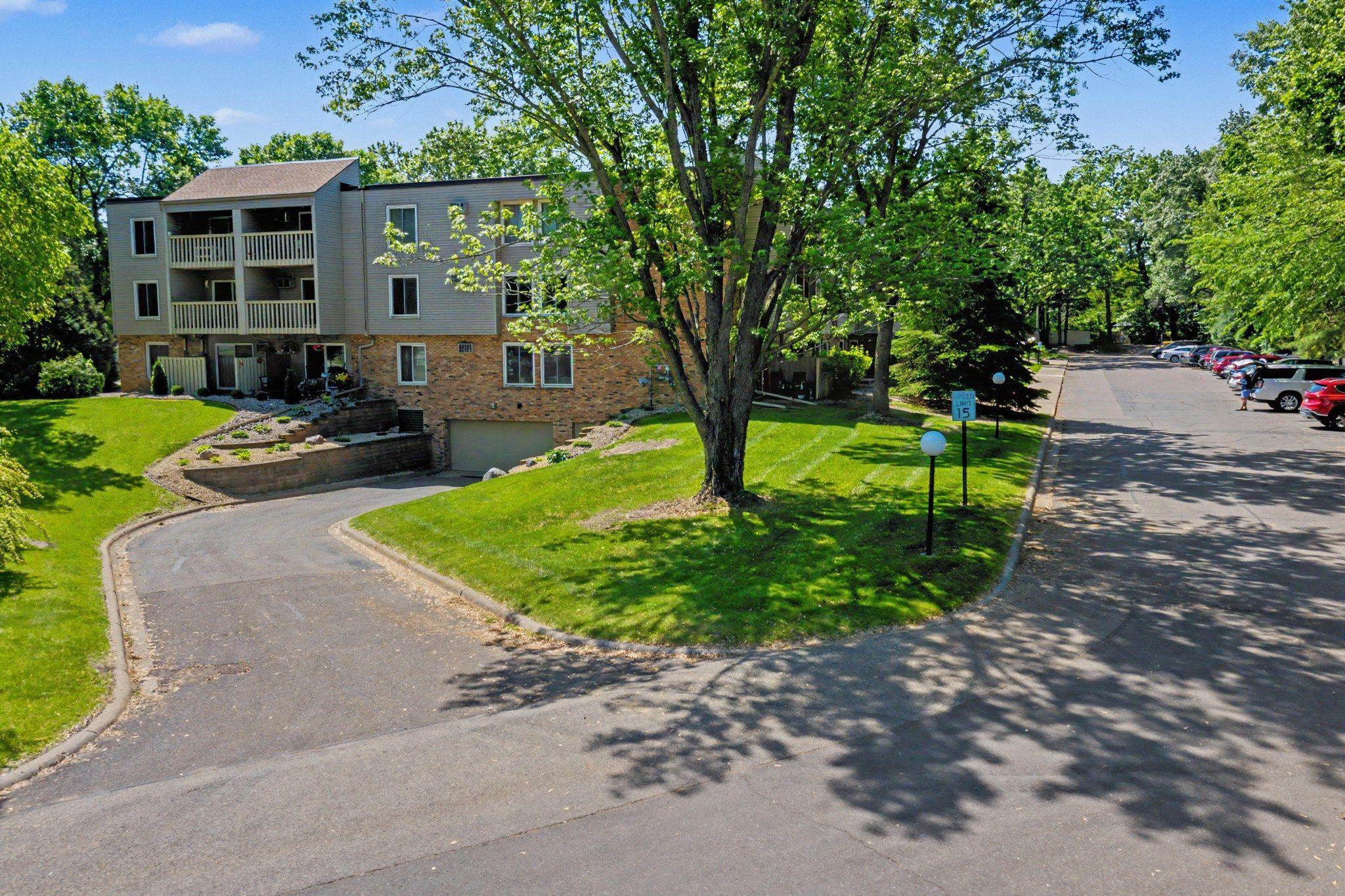 4045 Hodgson Road, Unit 107 Shoreview, MN 55126 - Photo 21 of 28