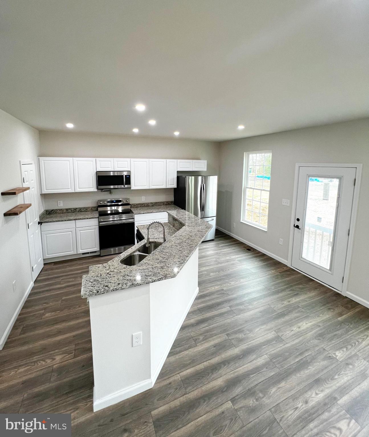 1248 Keyes Gap Road Harpers Ferry, WV 25425 - Photo 8 of 19 Kitchen