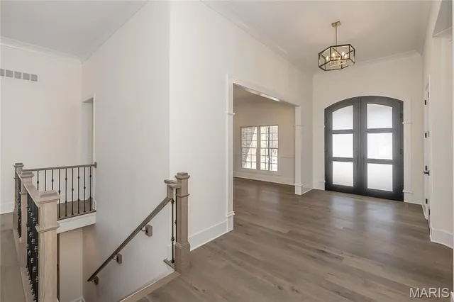 $2,000,000 | 724 Silver Buck Lane, Chesterfield, MO 63005