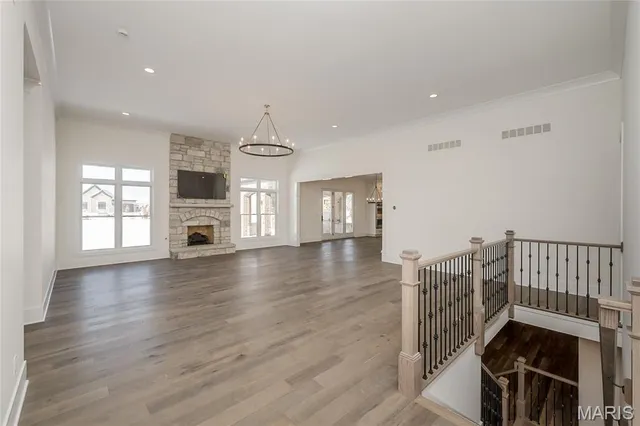 $2,000,000 | 724 Silver Buck Lane, Chesterfield, MO 63005