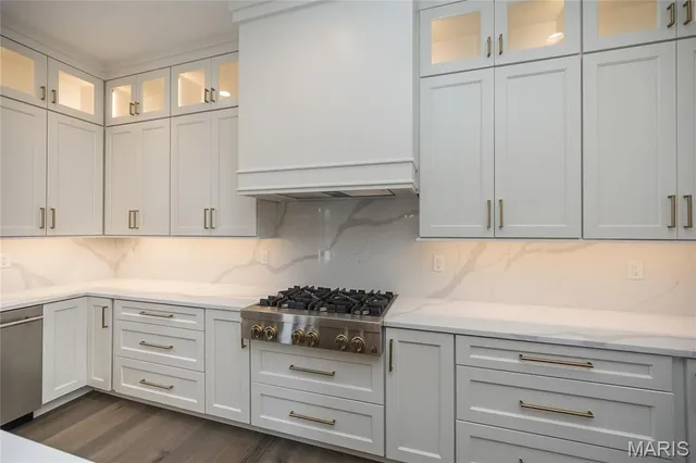 $2,000,000 | 724 Silver Buck Lane, Chesterfield, MO 63005