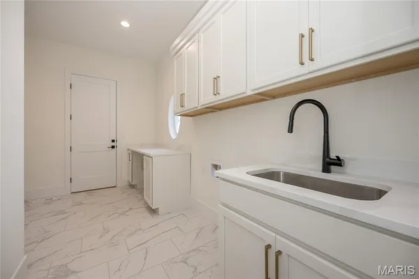 $2,000,000 | 724 Silver Buck Lane, Chesterfield, MO 63005