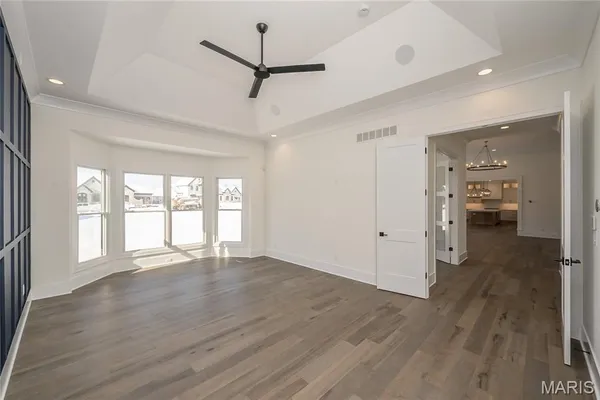 $2,000,000 | 724 Silver Buck Lane, Chesterfield, MO 63005