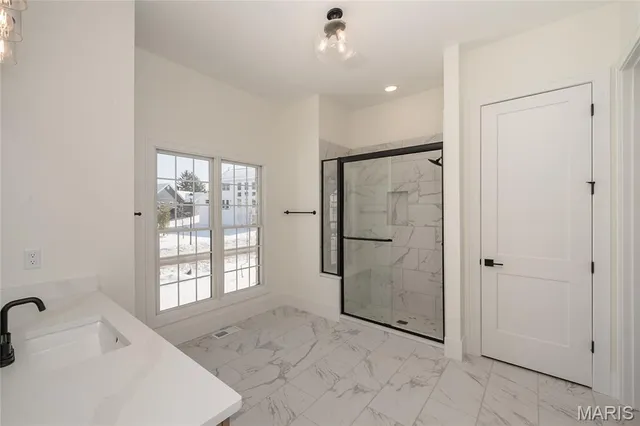 $2,000,000 | 724 Silver Buck Lane, Chesterfield, MO 63005