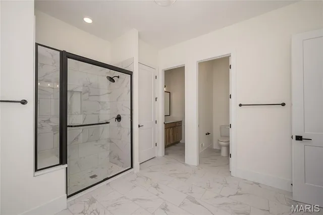 $2,000,000 | 724 Silver Buck Lane, Chesterfield, MO 63005