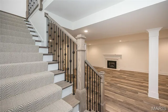 $2,000,000 | 724 Silver Buck Lane, Chesterfield, MO 63005