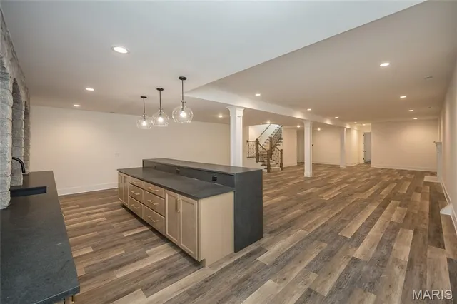 $2,000,000 | 724 Silver Buck Lane, Chesterfield, MO 63005