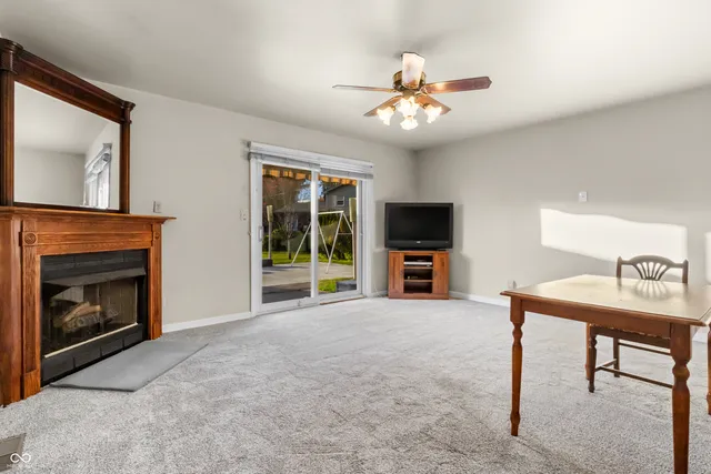 $264,500 | 2940 Taylor Road, Columbus, IN 47203