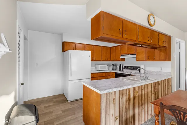 $264,500 | 2940 Taylor Road, Columbus, IN 47203