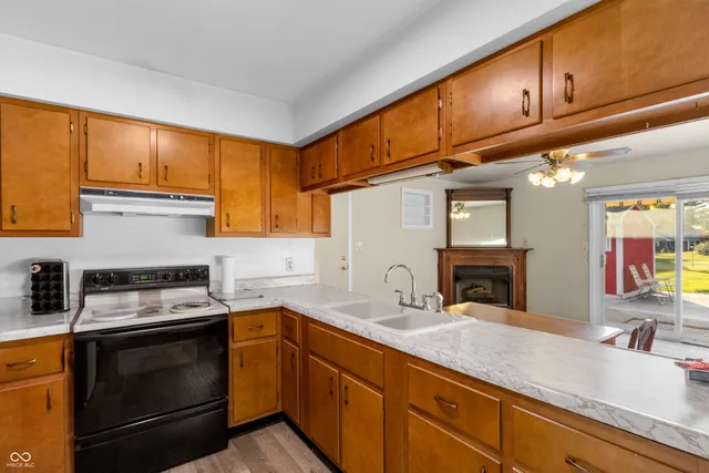 $264,500 | 2940 Taylor Road, Columbus, IN 47203