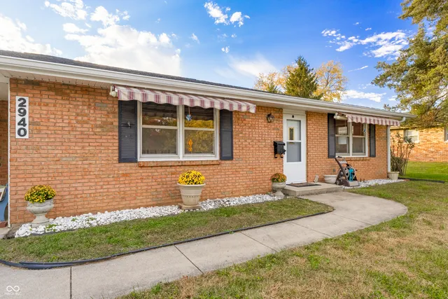 $264,500 | 2940 Taylor Road, Columbus, IN 47203