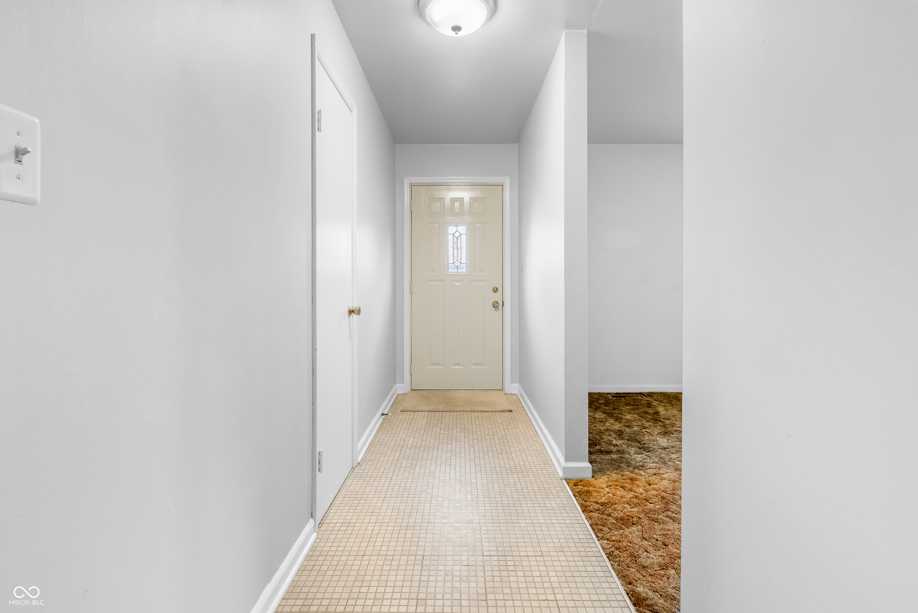 2940 Taylor Road Columbus, IN 47203 - Photo 9 of 39