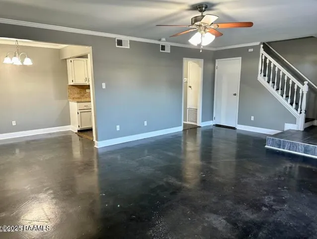 $1,175 | 200 Lodge Drive, Unit 112, Lafayette, LA 70506