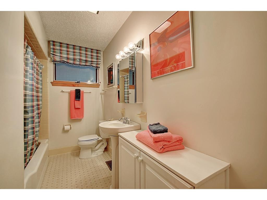 112 Ridgemont Road Johnson City, TN 37601 - Photo 17 of 29 Photo 17